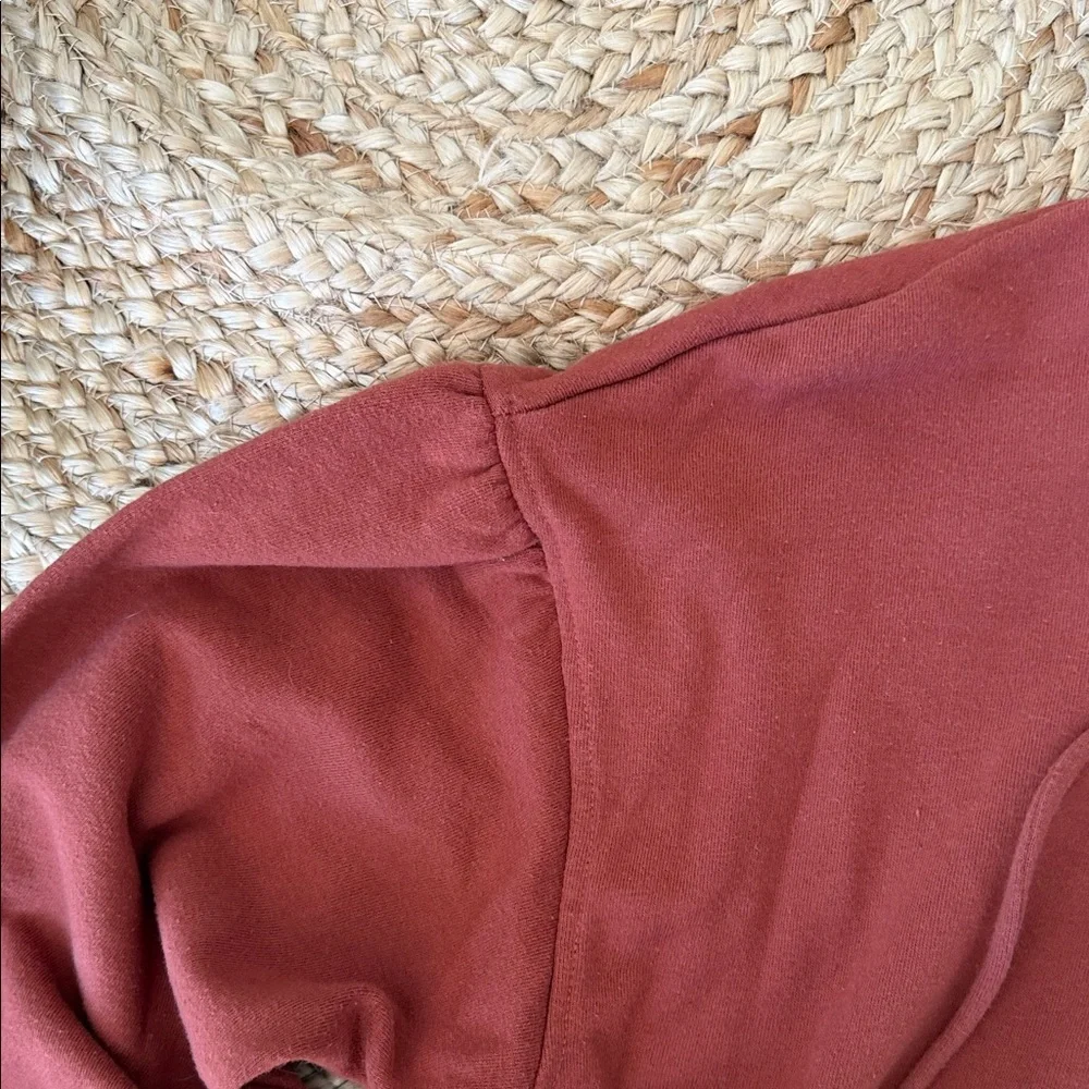 Cropped Hoodie - Picture 3 of 3